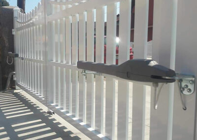 BL Services - Swing gate motor